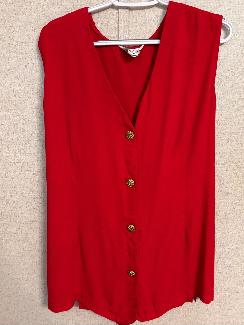 Vintage Studio Red V-Neck Button Front Shell tie back vest